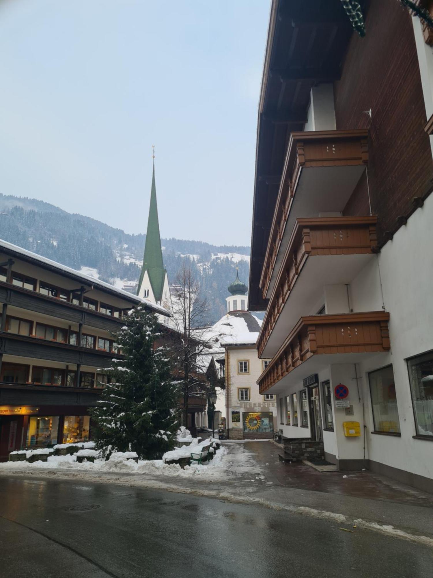 Gasthof Hotel Kirchenwirt Zell am Ziller Eksteriør bilde